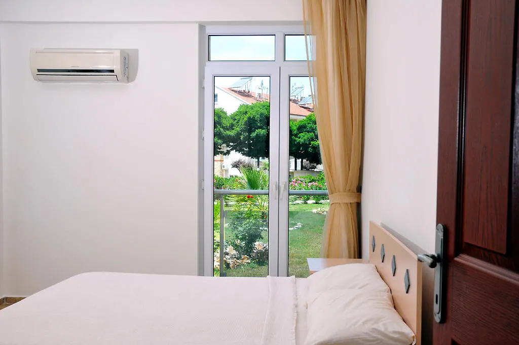 Hisar Garden Apartments 厄吕代尼兹