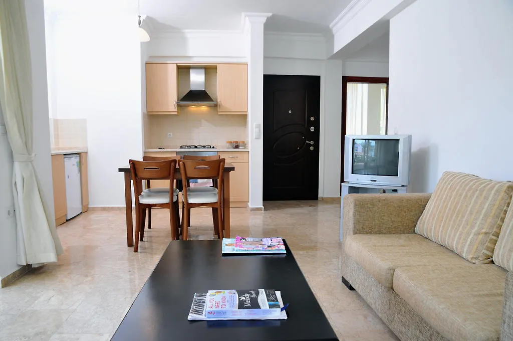 Hisar Garden Apartments 厄吕代尼兹