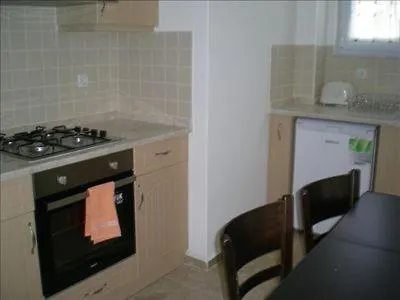 Hisar Garden Apartments 厄吕代尼兹