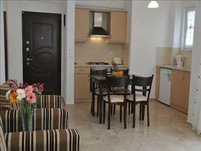 Hisar Garden Apartments 厄吕代尼兹