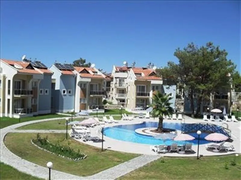 Hisar Garden Apartments 厄吕代尼兹