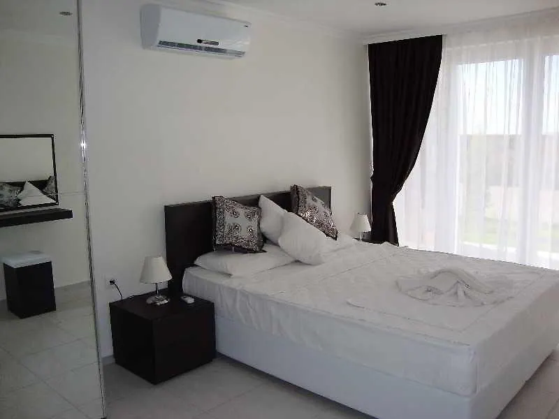 Hisar Garden Apartments Олудениз