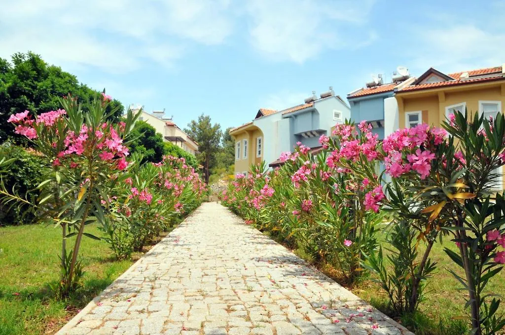 Hisar Garden Apartments Олудениз